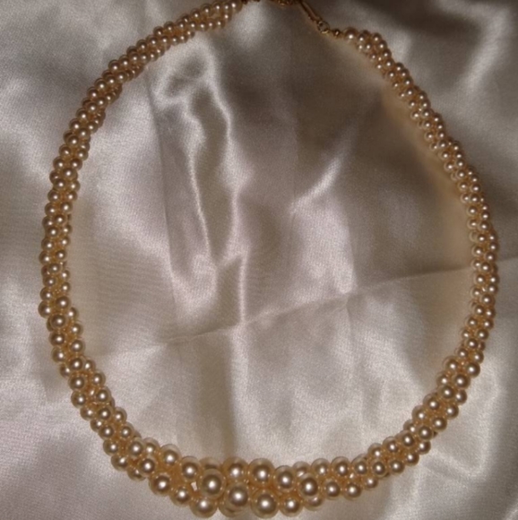 VINTAGE NAPIER Signed 3 Strand Necklace - Picture 4 of 9